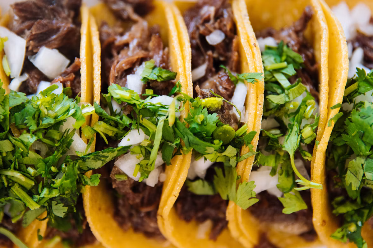 Mesa Roja Cantina — street tacos